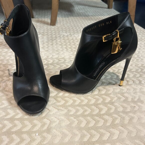 Authentic Tom Ford black leather peep toe heels 37 - Picture 1 of 5